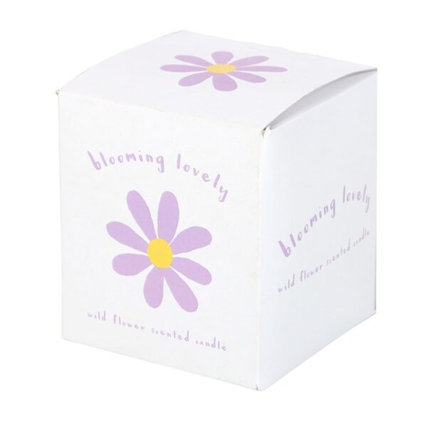 Blooming Lovely Daisy Wildflower Candle - Image 4