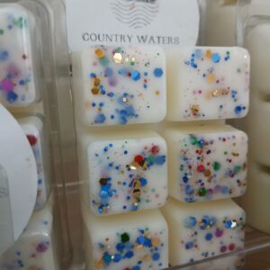 There's No Place Like Home Clamshell