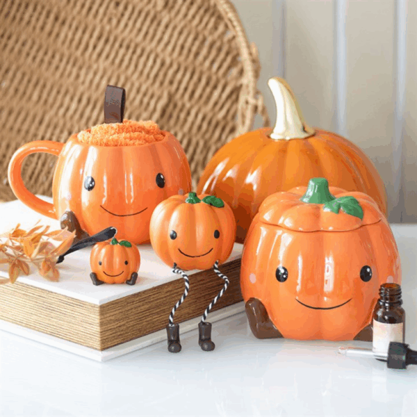 Cute Smiling Pumpkin Mug and Socks Set - Image 6
