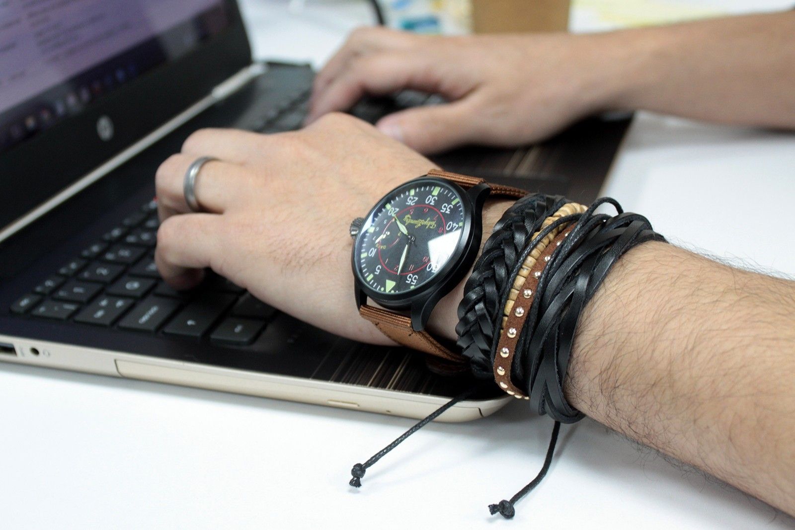 Mens Bracelet Sets - Green & Natural (asst) - Image 8