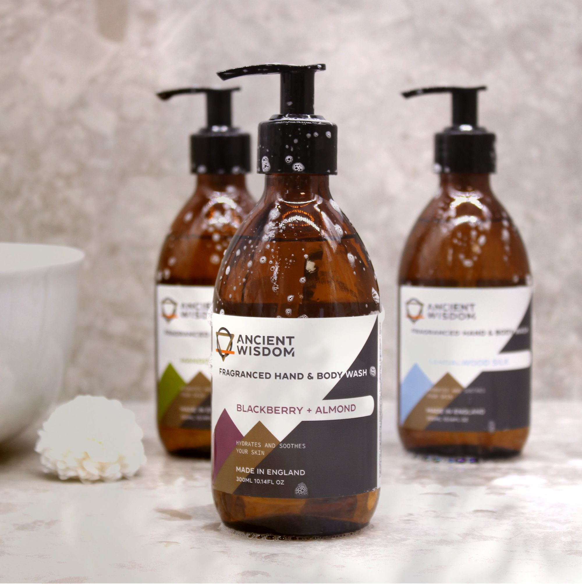 Mango & Lime Hand & Body Wash 300ml - Image 2