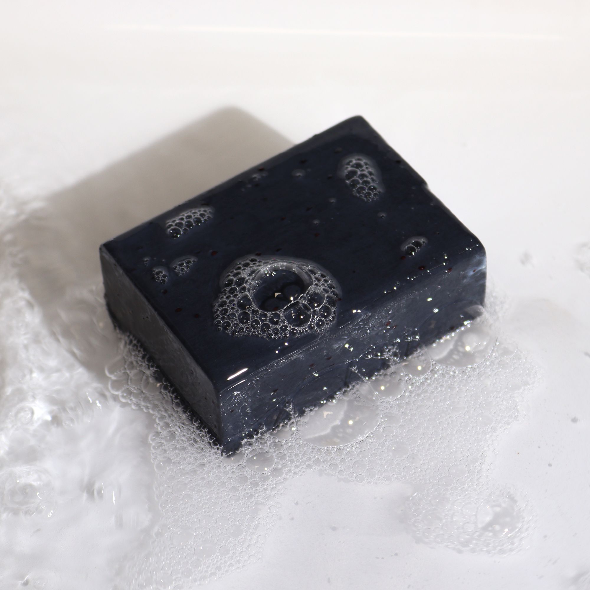 Klay Soap - Bergamot & Sandalwood - Image 3