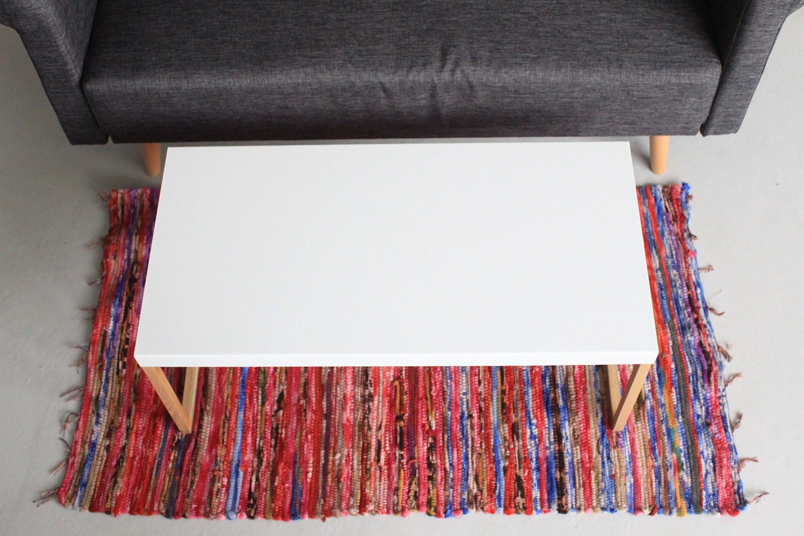 Medium Velvet Rug - 128x75cm - Image 9