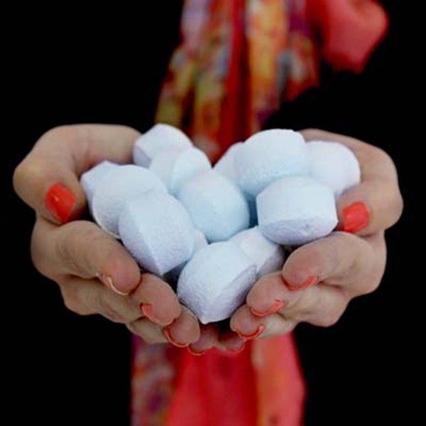 1.3Kg Box of Chill Pills (Mini Bath Bombs) - Lavender - Image 3
