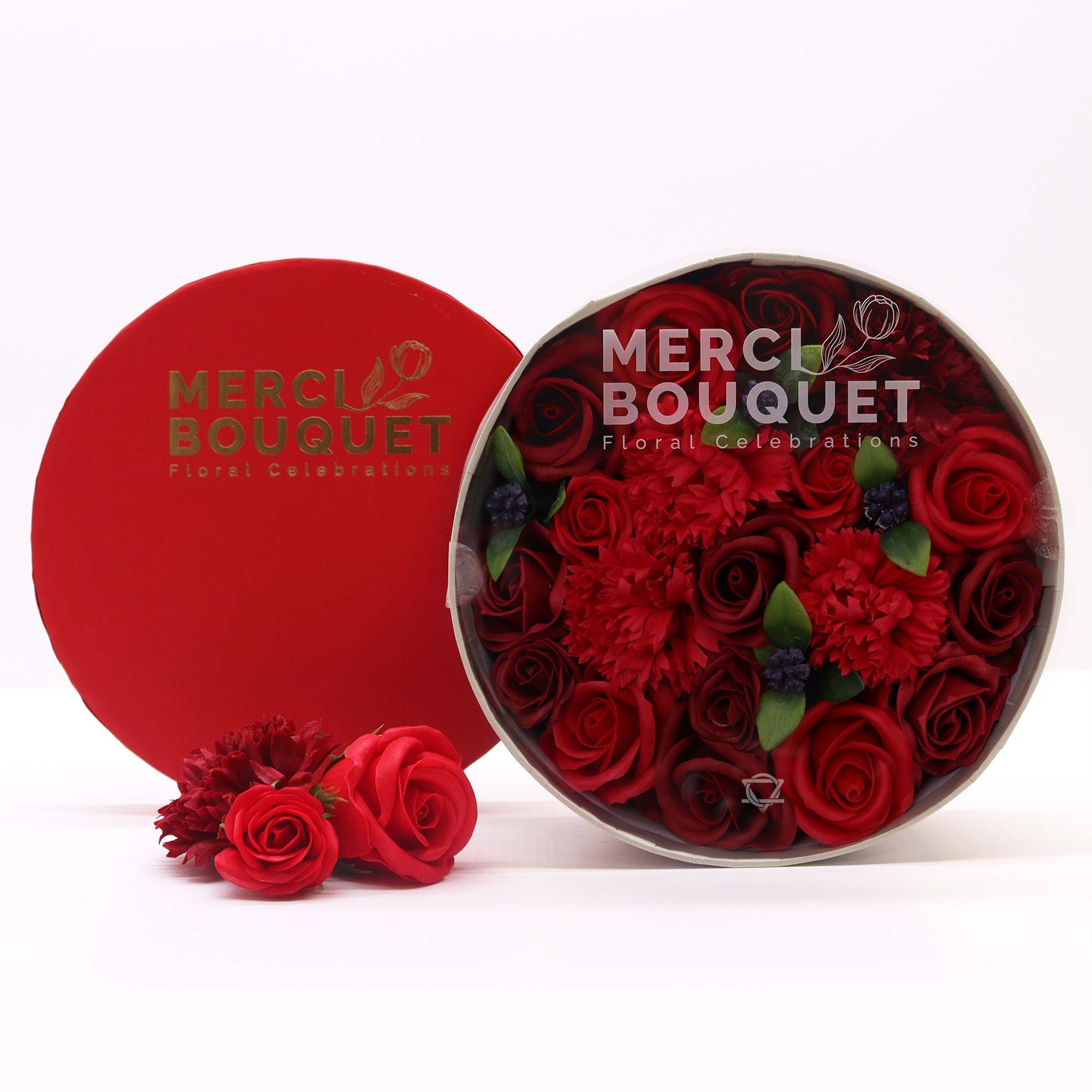 Round Box - Classic Red Roses - Image 3