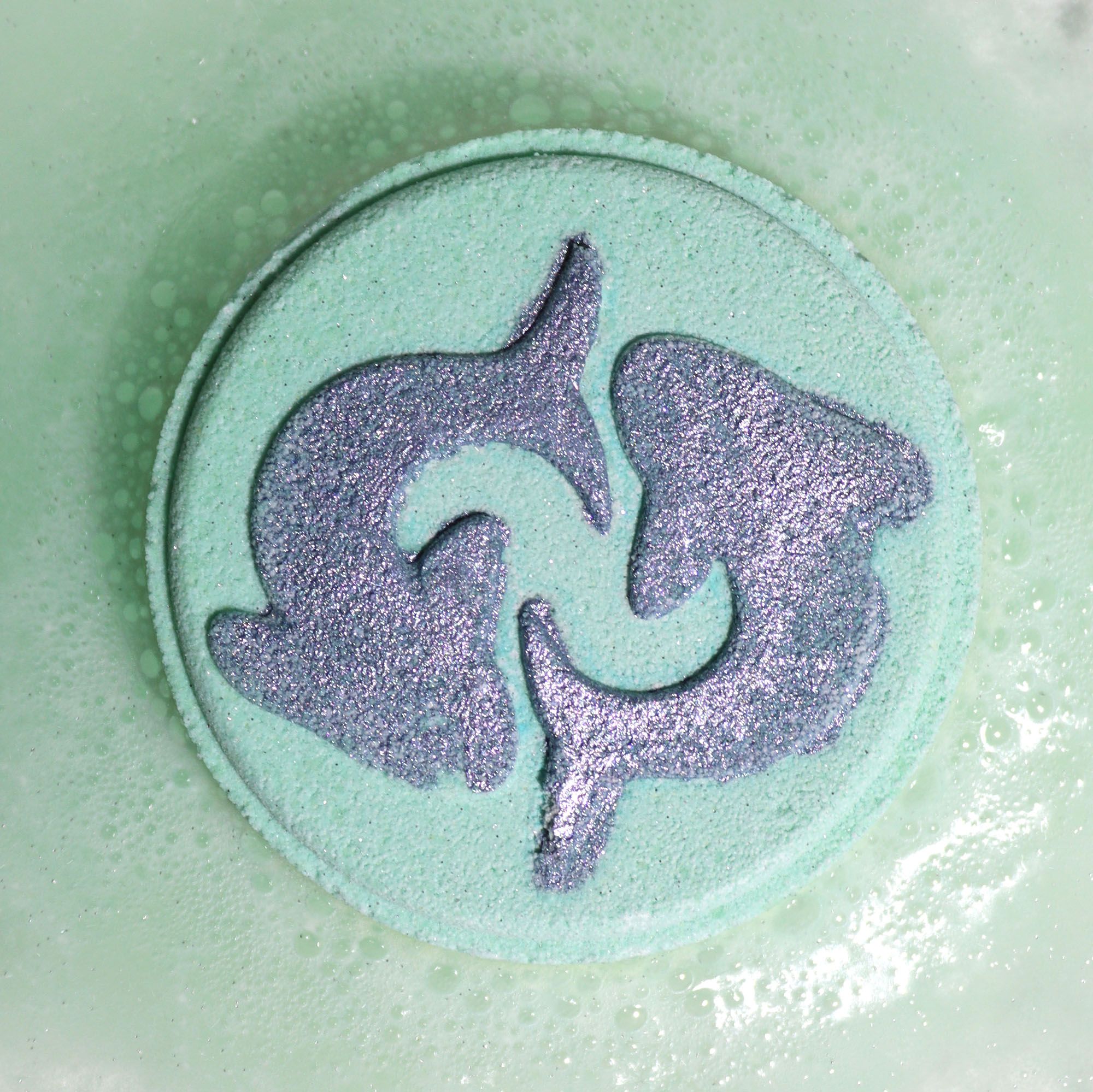 Set of Zodiac Bath Fizzers with Horoscope - Pisces - Image 3