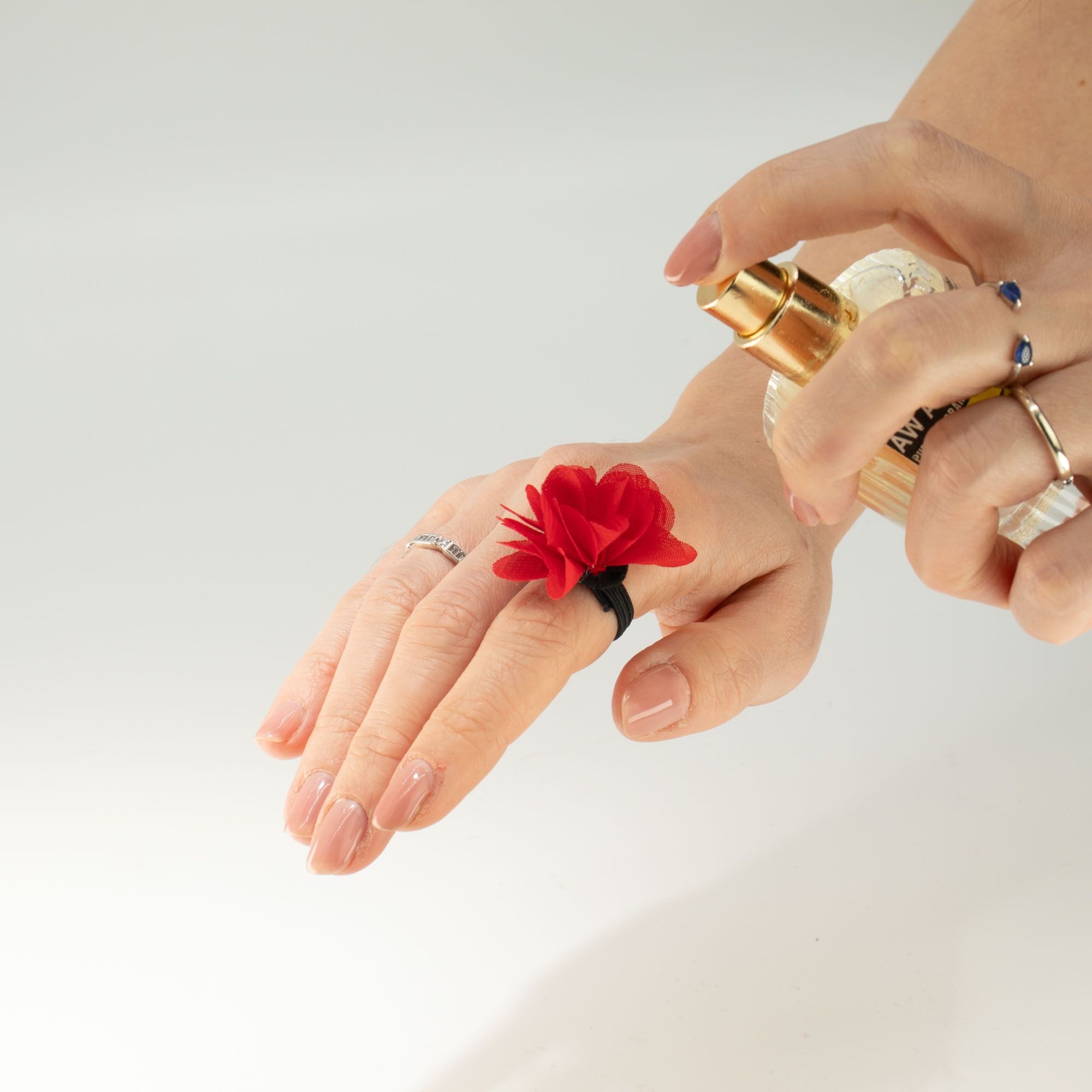 Fragrance Chiffon Diffuser Ring – Rose Red - Image 5