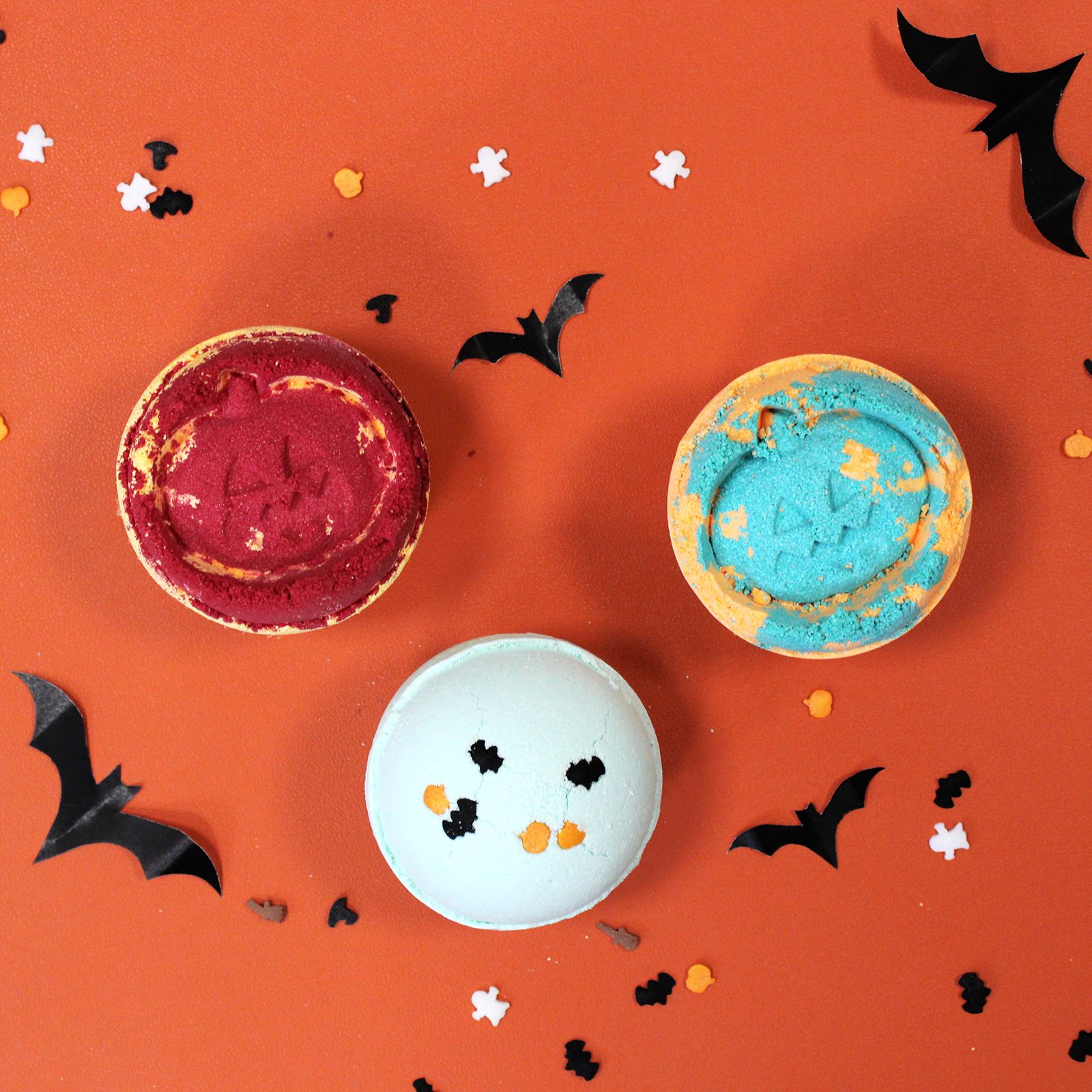 Coconut & Lime Halloween Bath Bomb