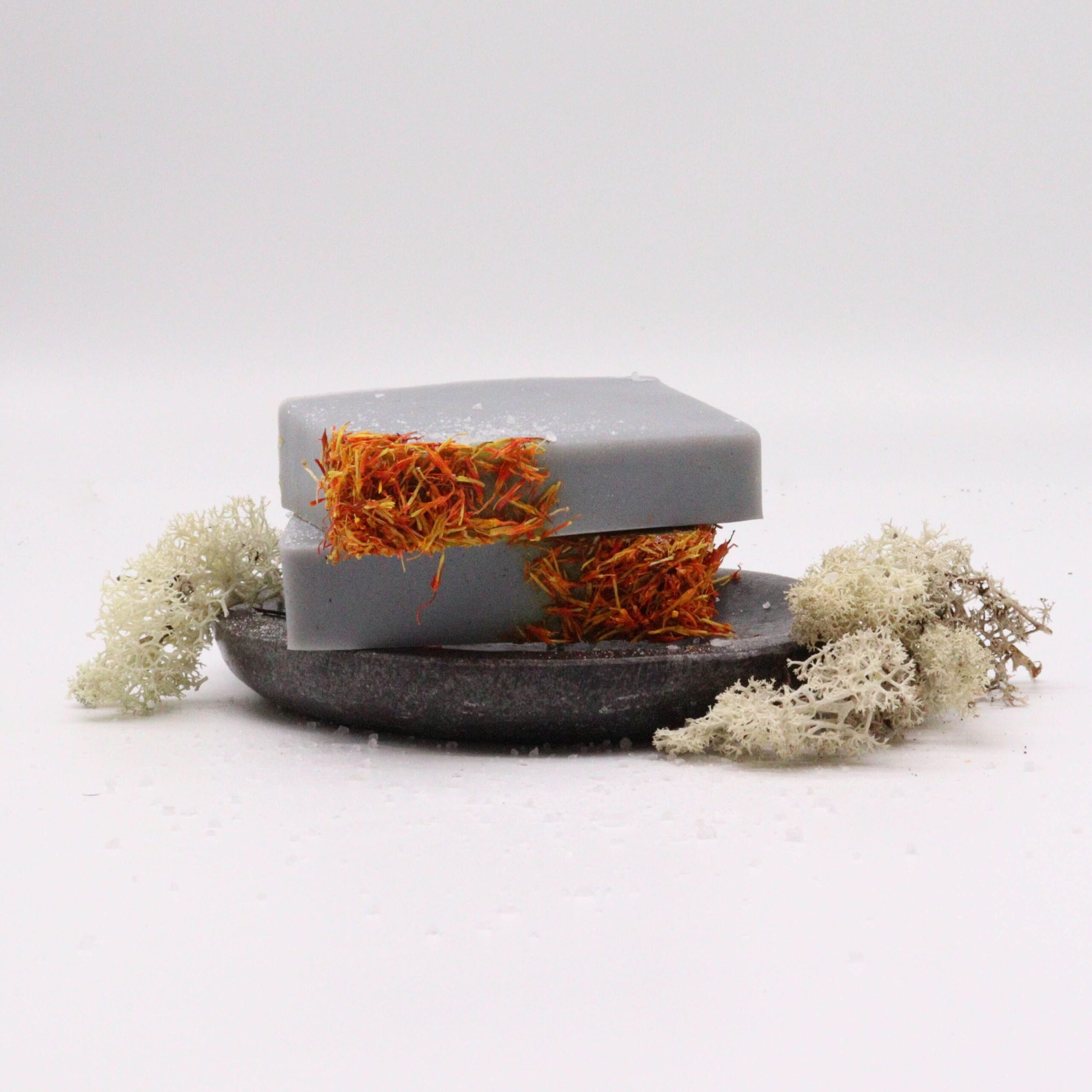 Pack of 13 Sea Salt & Moss Soap Bars - Image 3