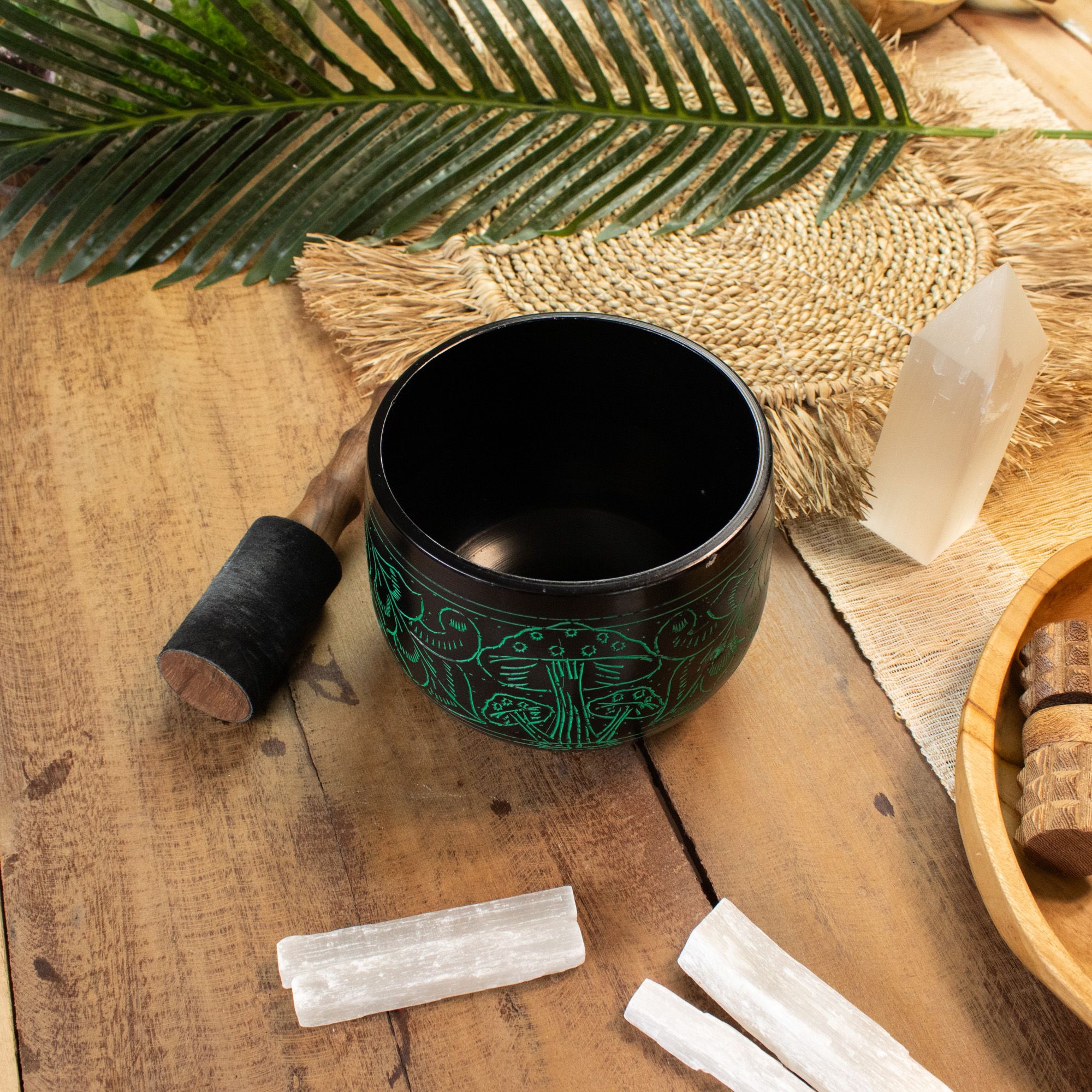 Cauldron Singing Bowl - Magic Mushroom - Green (15cm) - Image 9