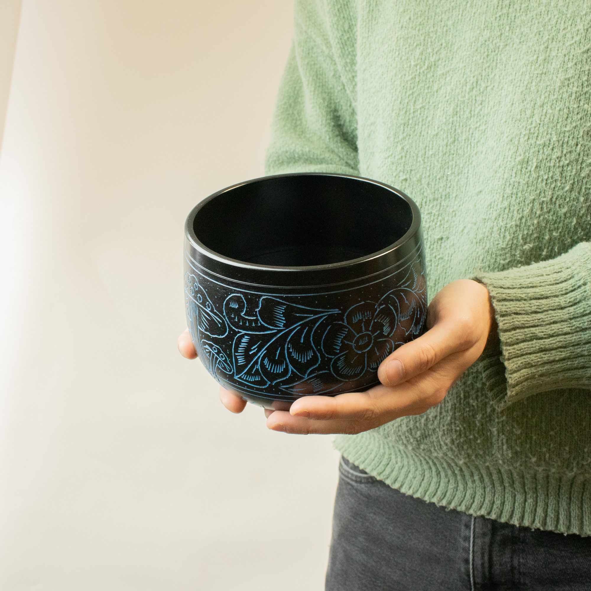 Cauldron Singing Bowl - Magic Mushroom - Blue (15cm) - Image 5