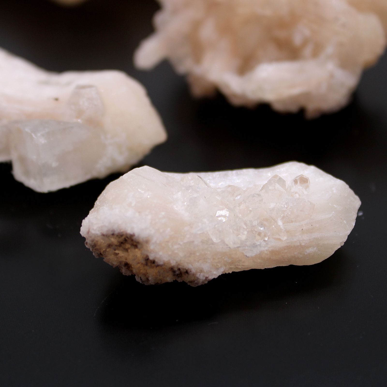 Stilbite Combination with Appophyllite 20-30mm - Image 8