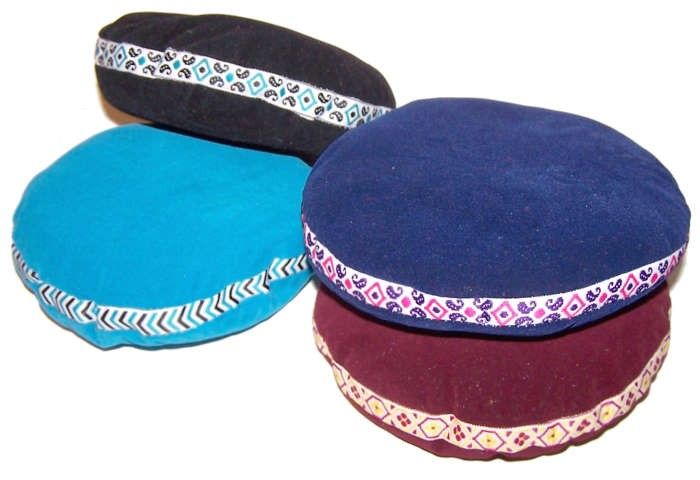 Singing Bowl Velvet Cushion - 7cm - Image 4
