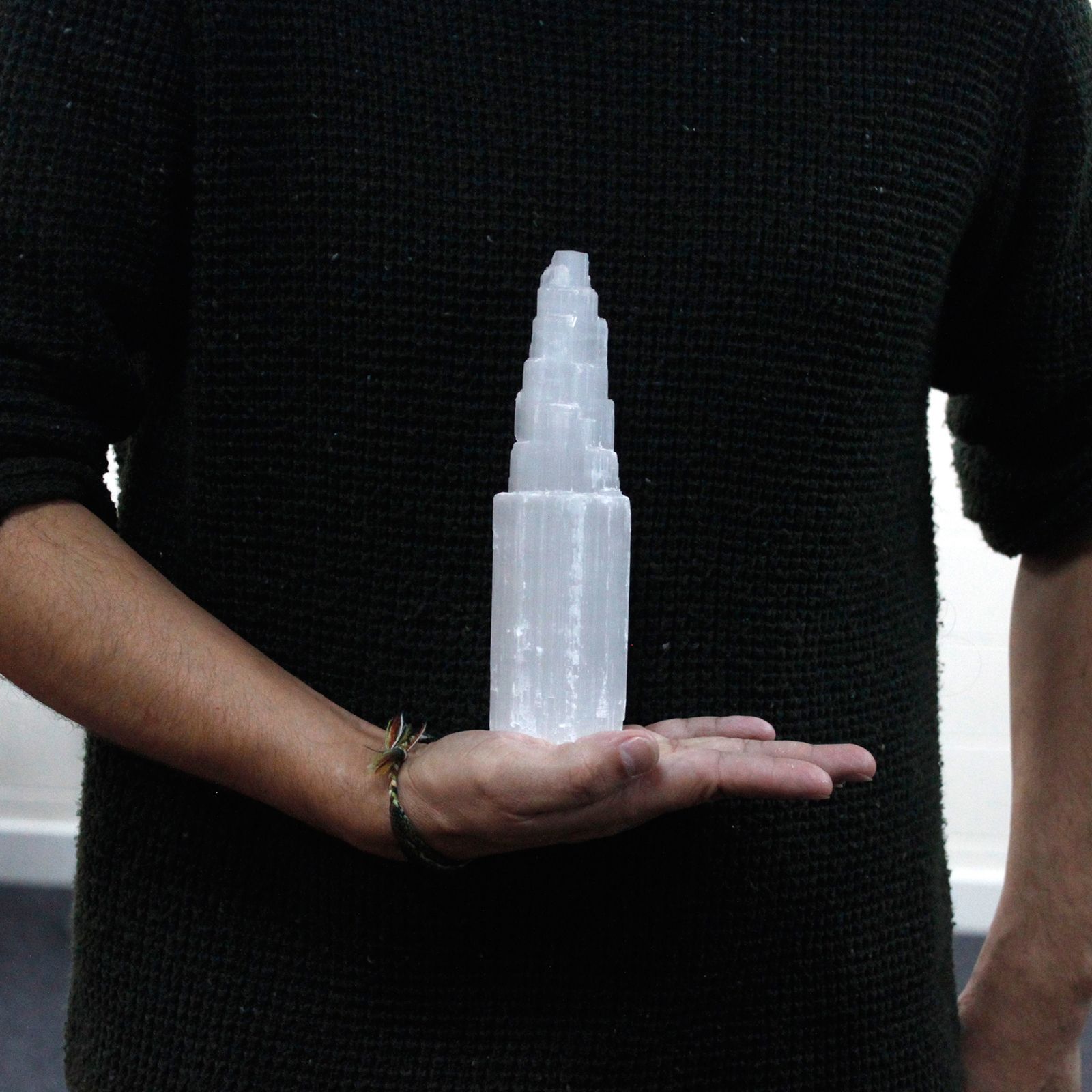Natural Selenite Tower - 20 cm - Image 2