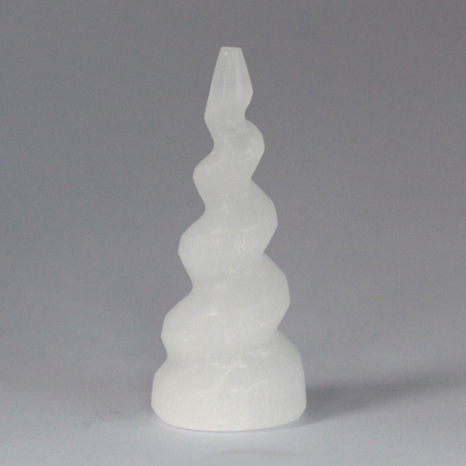 Selenite Spiral Unicorn Horn Tower - 10 cm - Image 4