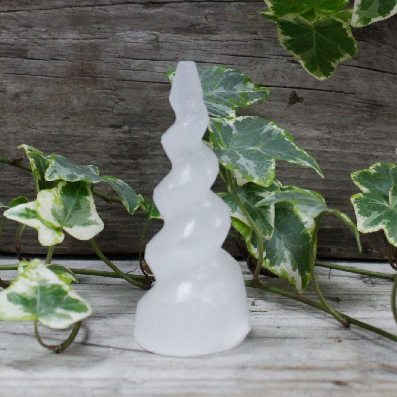 Selenite Spiral Unicorn Horn Tower - 10 cm - Image 5